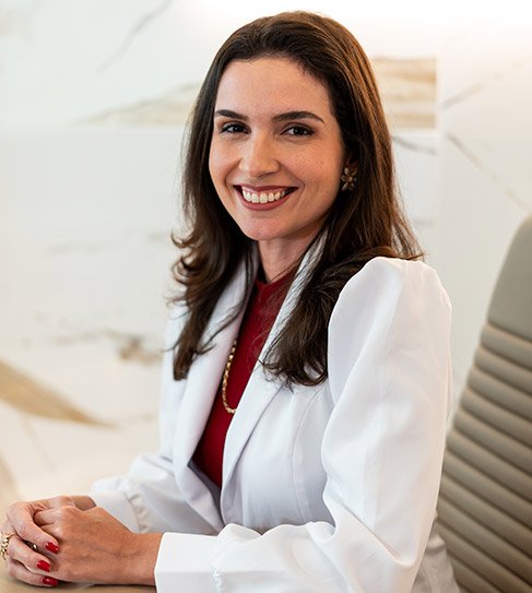 Dra. Camila de Almeida Ventura Franco