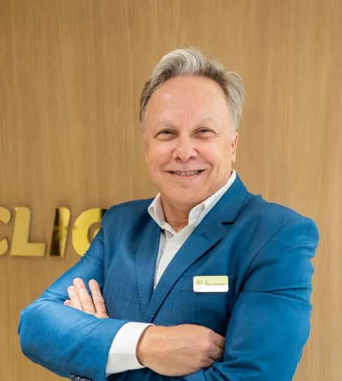 Dr. Flávio Fernando de Melo